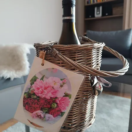 Das-schwalbennest *
